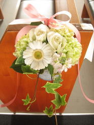 @Ԃ